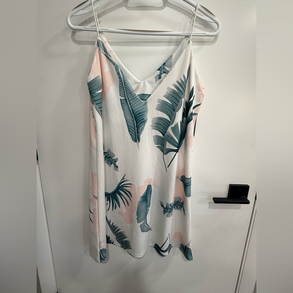 Tropical Leaf Print Beach Vacation Resortwear Slip Dress White Green Pink Size S - Picture 2 of 3